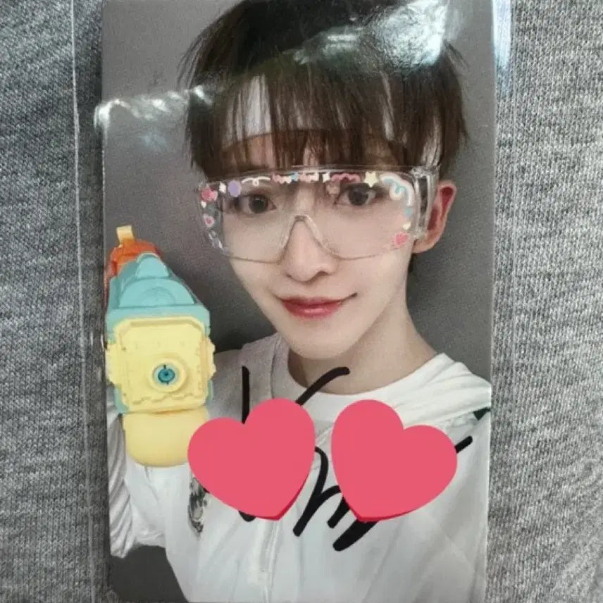 킥플립 동현 싸인포카