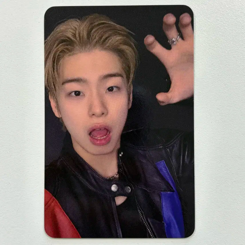 에투메 82메이저 김도균 트로피 앨범 헬로라이브 특전 미공포 포카