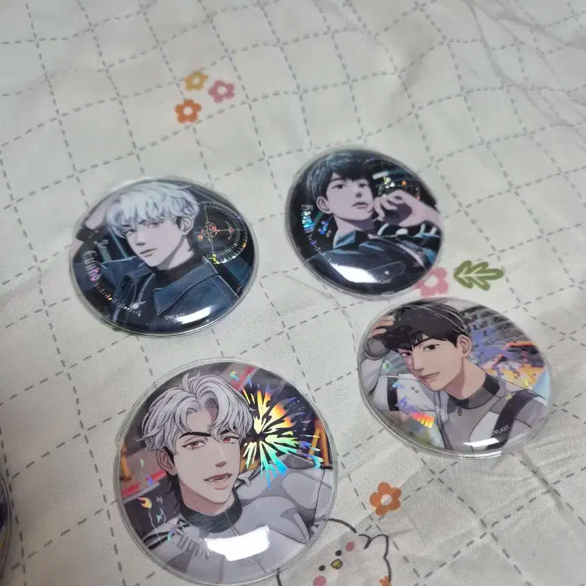 플레이브 대쉬 캔뱃지 일괄 판매합니다