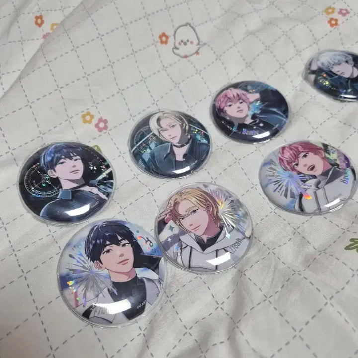 플레이브 대쉬 캔뱃지 일괄 판매합니다