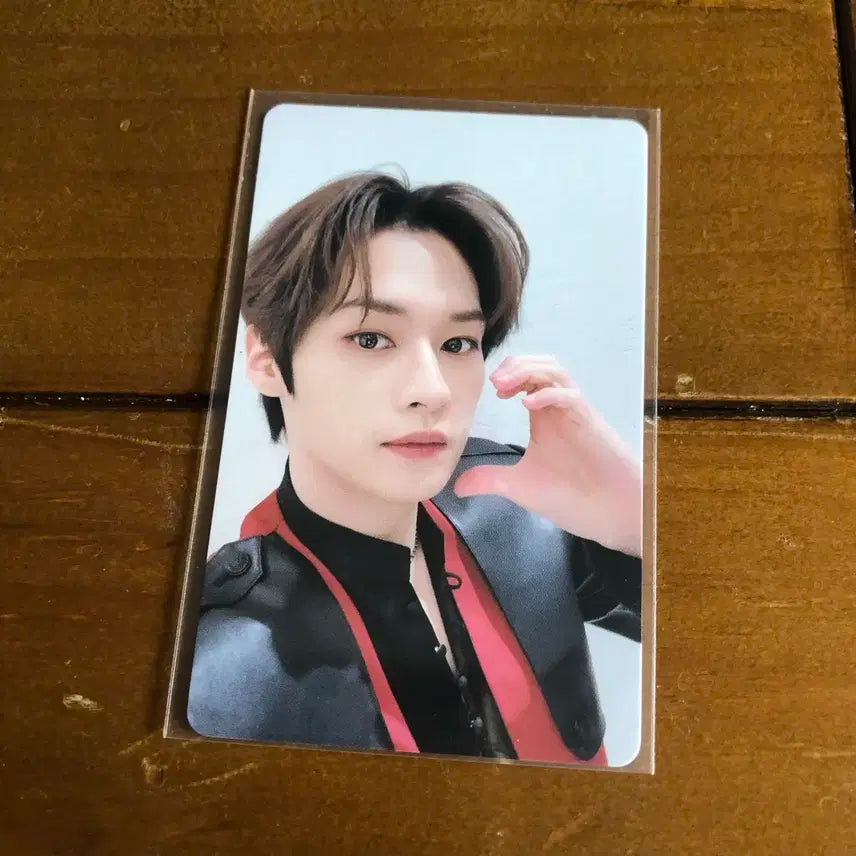 스키즈 스트레이키즈 리노 일본 더사운드 회장 포카 럭드 양도 판매 처분