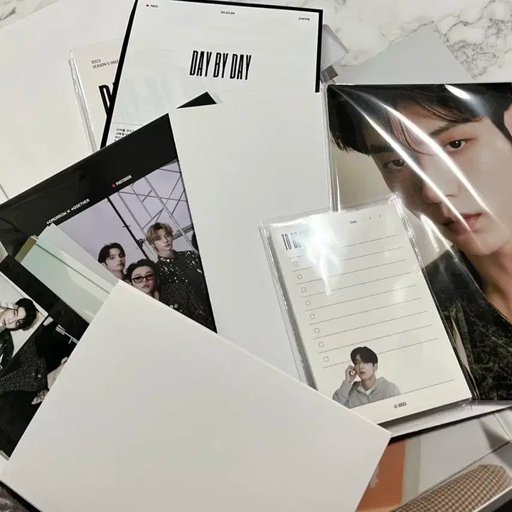 투모로우바이투게더 2023 시즌그리팅