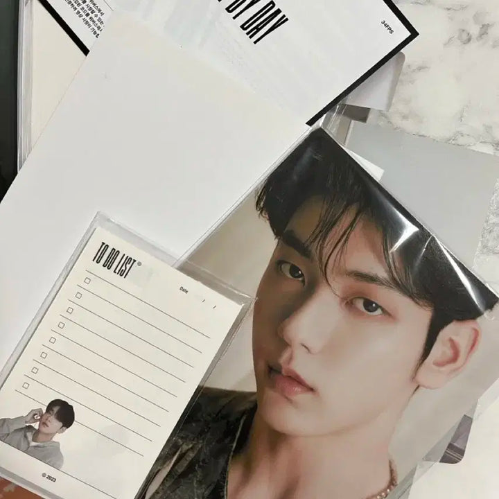 투모로우바이투게더 2023 시즌그리팅