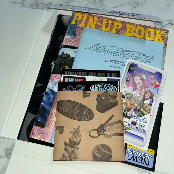 해린 블루북 개봉 앨범