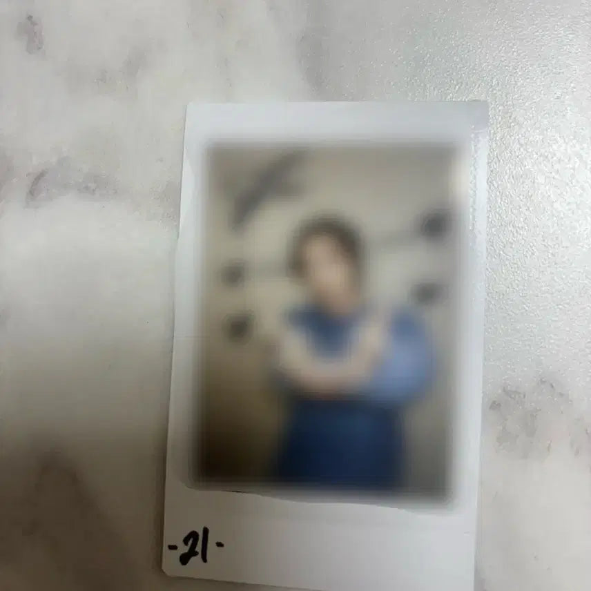 보넥도 이한 싸인 폴라(How 사운드웨이브팝업)