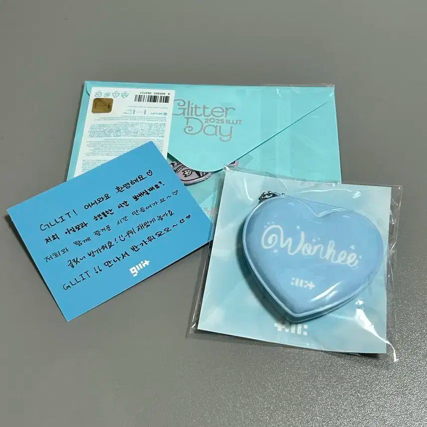 아일릿 포카 및 굿즈 일괄