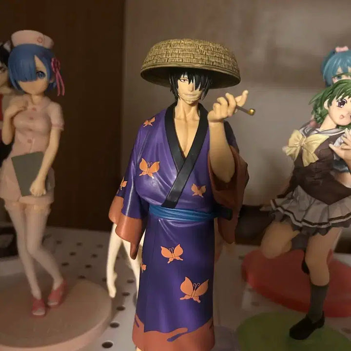 타카스키 피규어