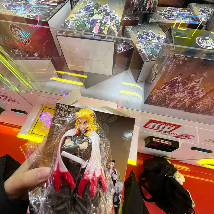 렌고쿠 피규어 판매 합니다