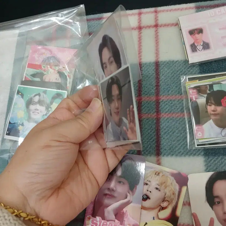 방탄소년단 비공굿포토카드 와스티커  대량