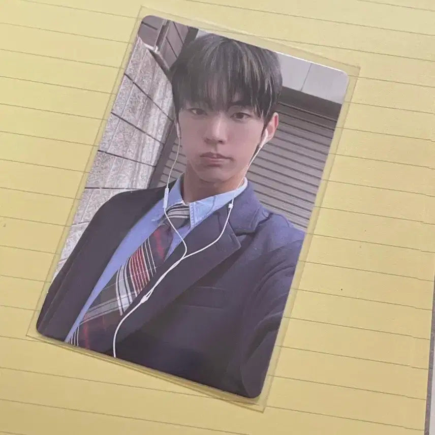 투어스 도훈 스파클링 블루 포카