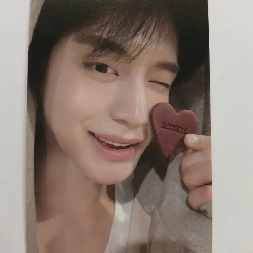 제로베이스원 로즈데이 쿠키세트 포토카드 김지웅