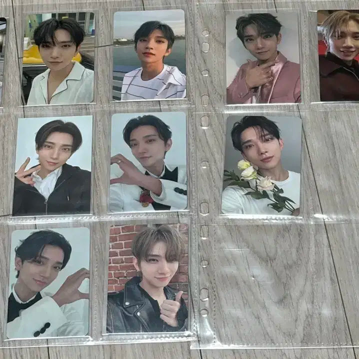 세븐틴 조슈아 포카 일괄 판매합니다.