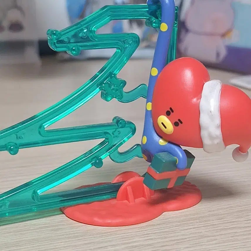 BT21 타타 크리스마스 피규어