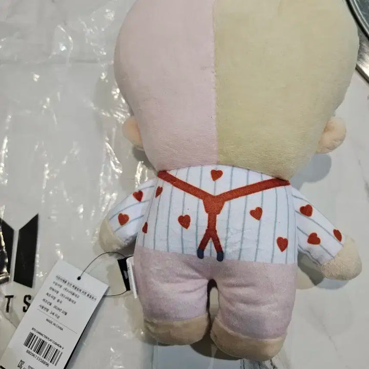 새상품) bts 뷔 납작 쿠션 인형  판매합니다