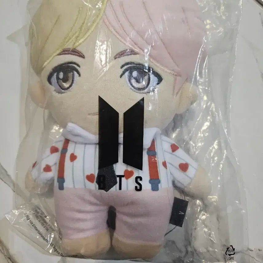새상품) bts 뷔 납작 쿠션 인형  판매합니다
