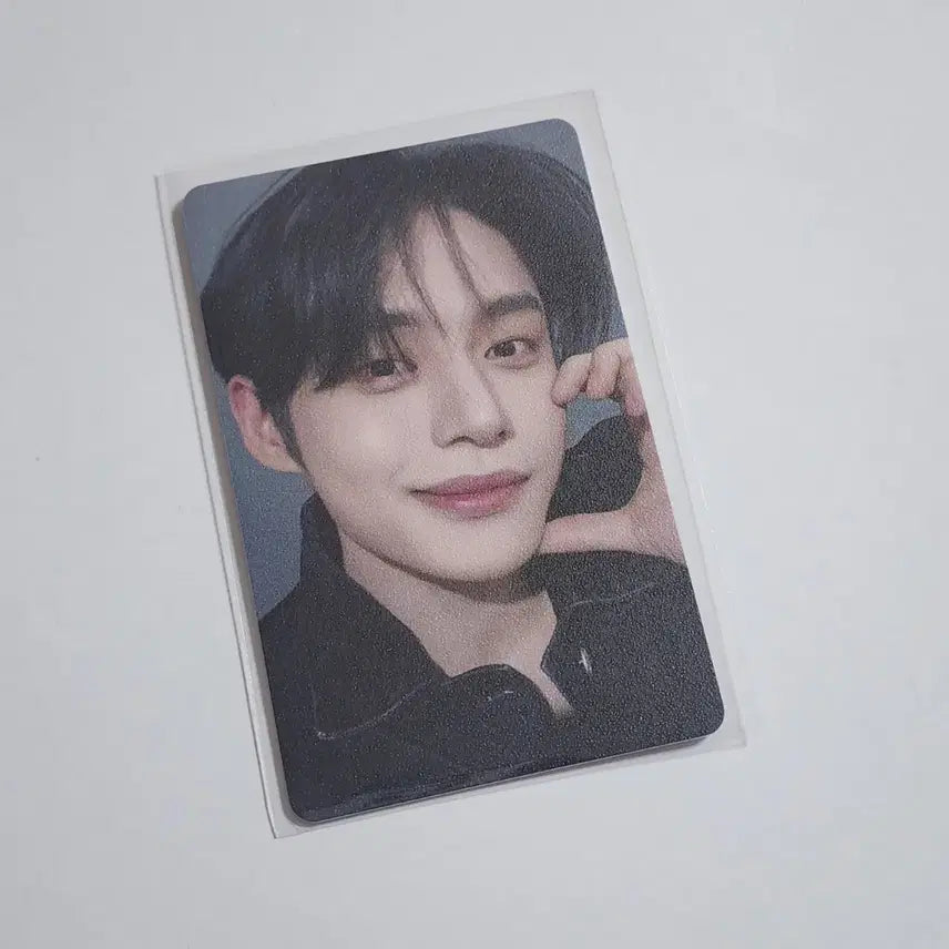 제로베이스원 김지웅 말레이시아 쿠알라룸푸르 콘서트 입장포카