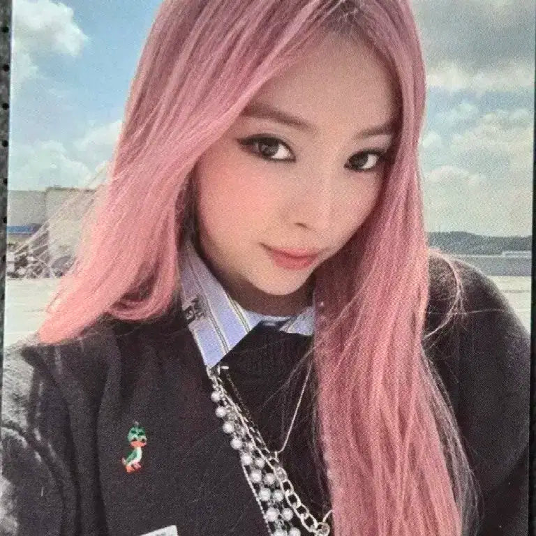 미야오 MEOVV 나린 공방 포카 드롭탑 Drop top