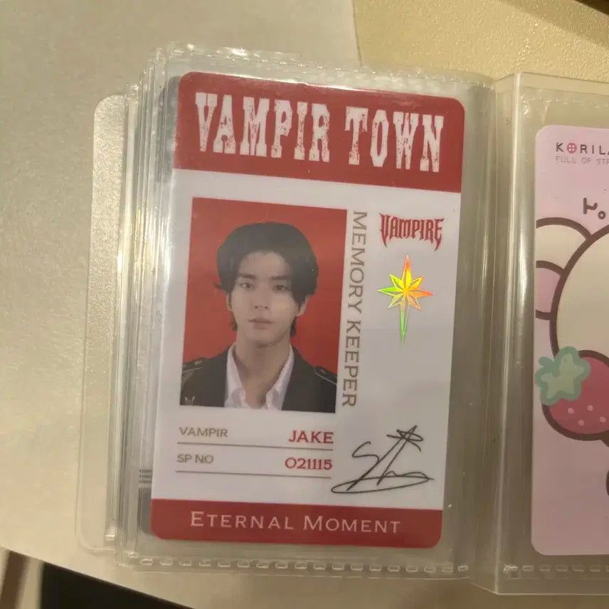 엔하이픈 월드 팝업 제이크 sp 카드 뱀파이어