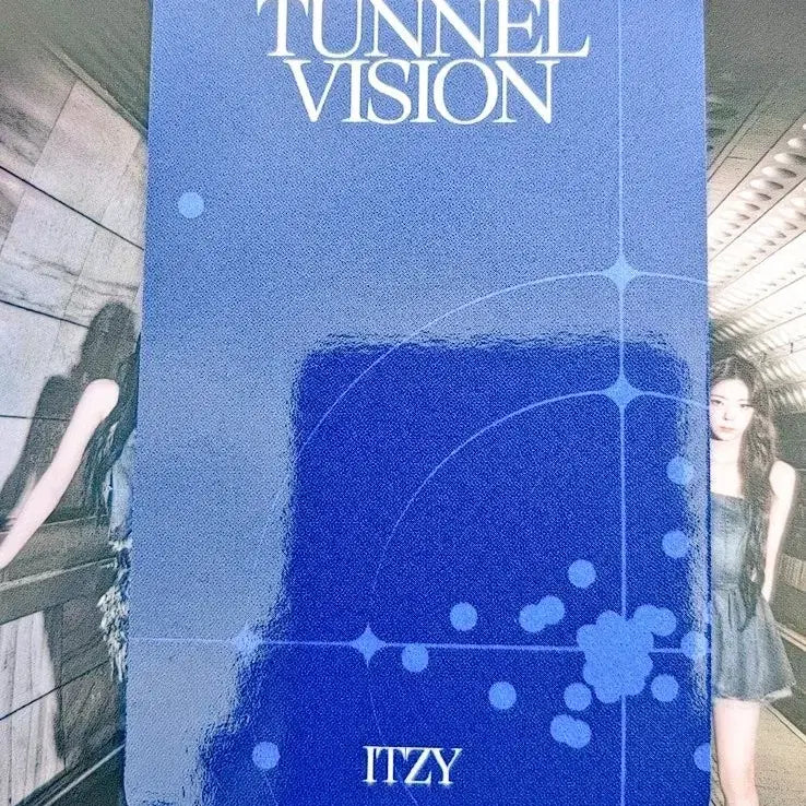 있지 TUNNEL VISION 공방 포카 2장