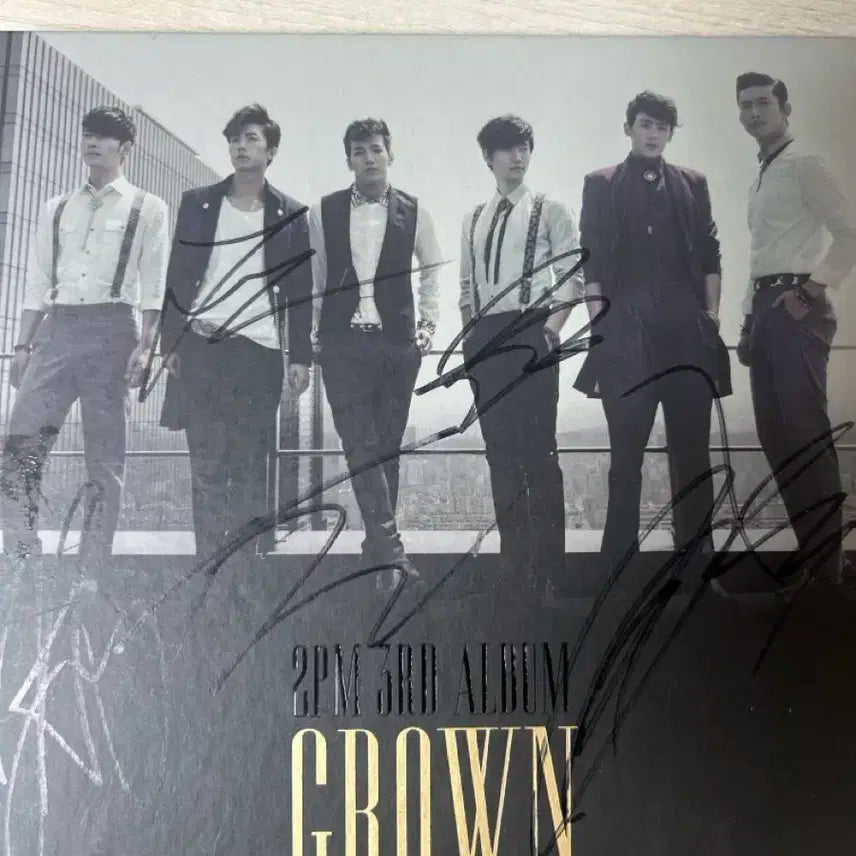 2PM Crown 싸인앨범