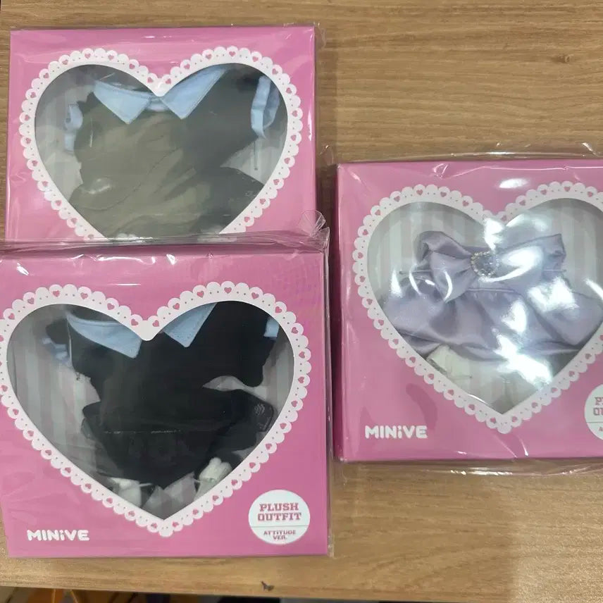 미개봉 원가양도 미니브 아이브 플러시 아웃핏 인형옷 아센디오 애티튜드