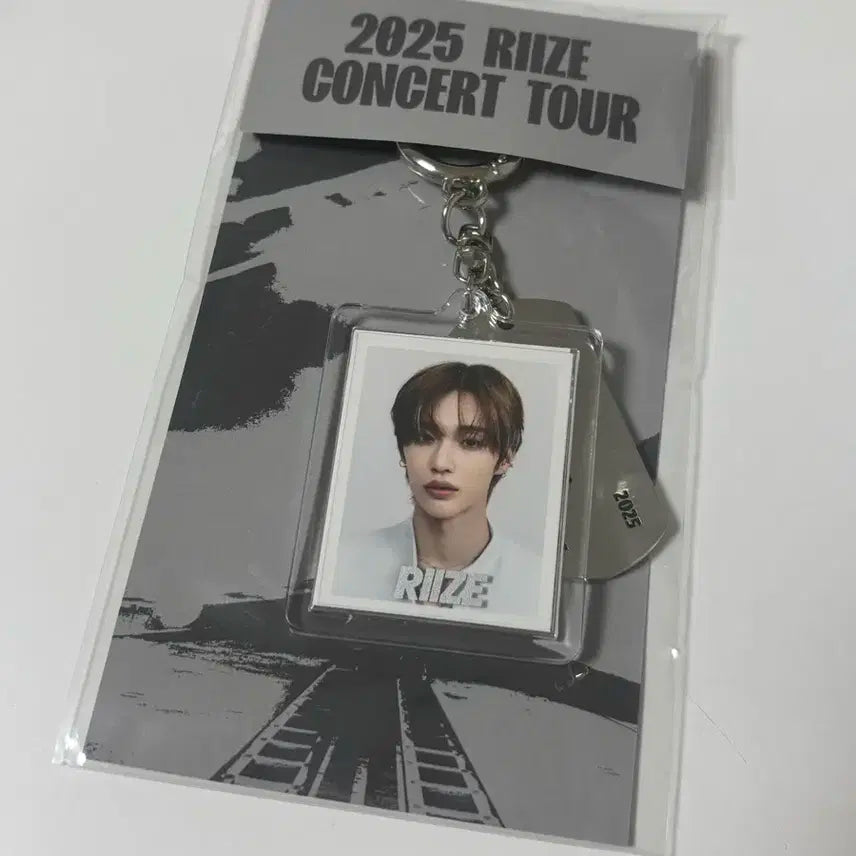 (미개봉 새상품)라이즈 라이징 라우드 원빈 키링