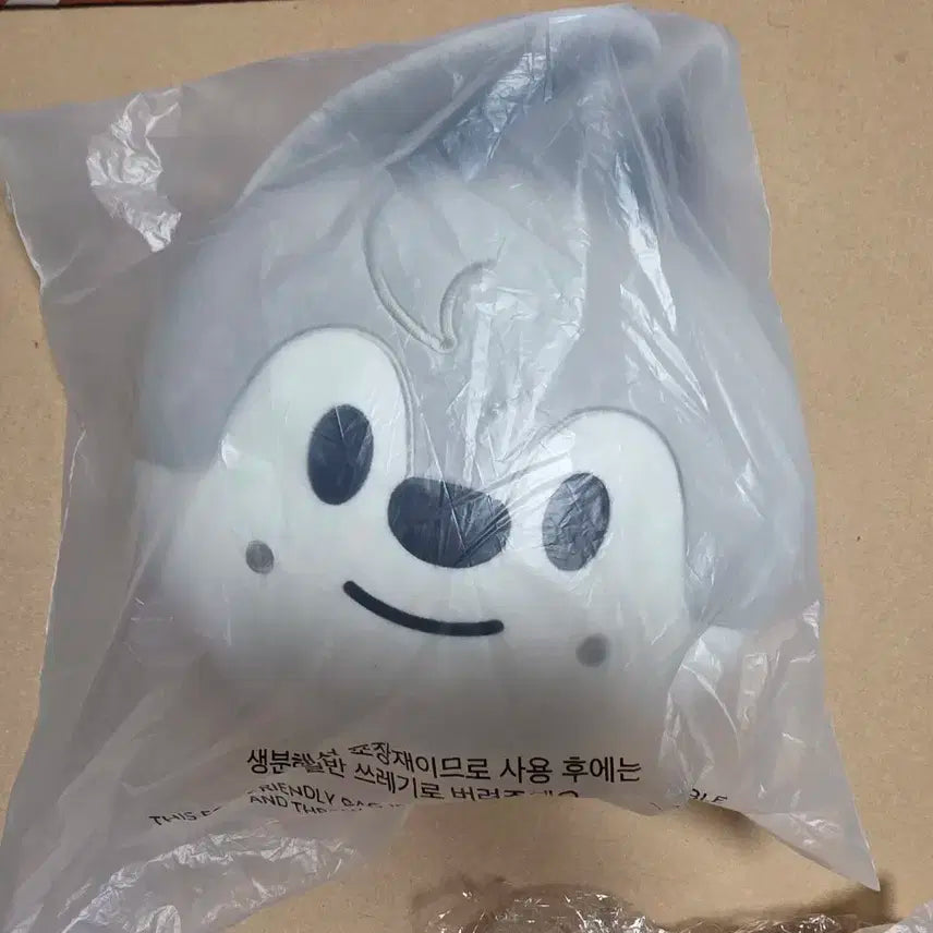 스트레이키즈 울프찬 쿠션 베이비