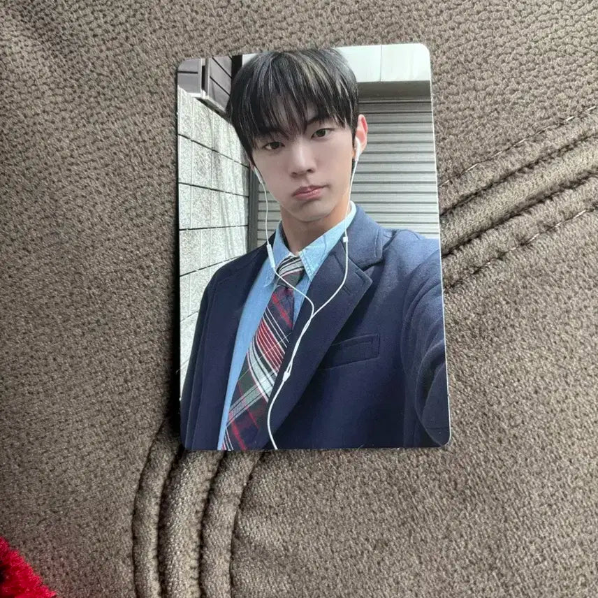 투어스 도훈 포카