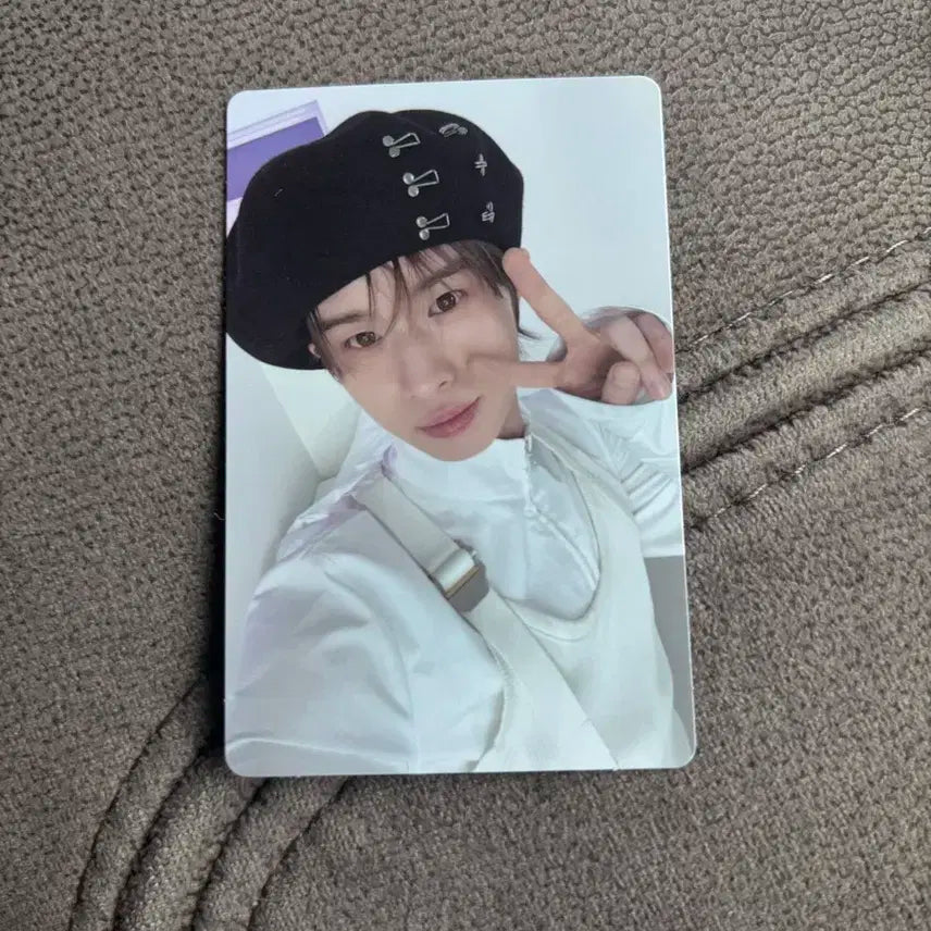 투어스 경민 포카