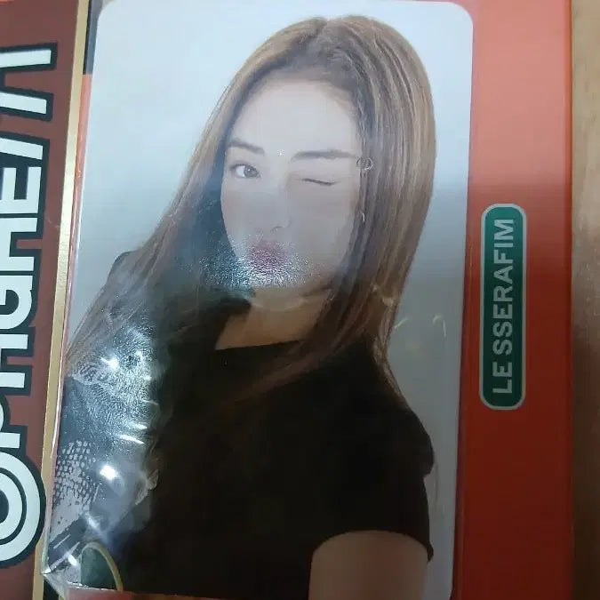 르세라핌 윤진 데이오프포카 판매