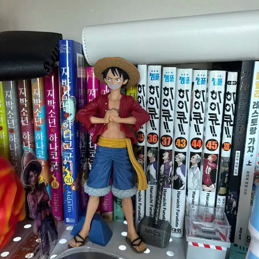 원피스 루피 피규어 팝니다