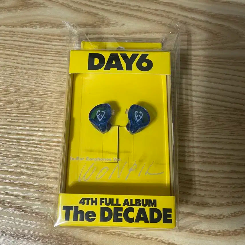 데이식스 원필 인이어 이어폰반 앨범