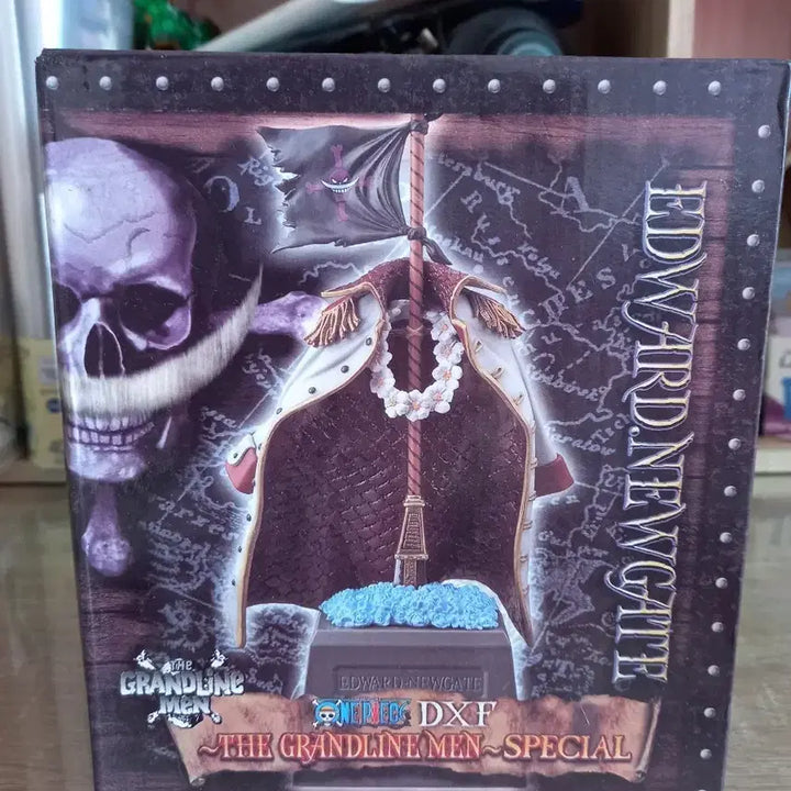 원피스 흰수염피규어