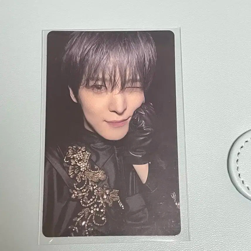 에이티즈 윤호 베이커리 포카