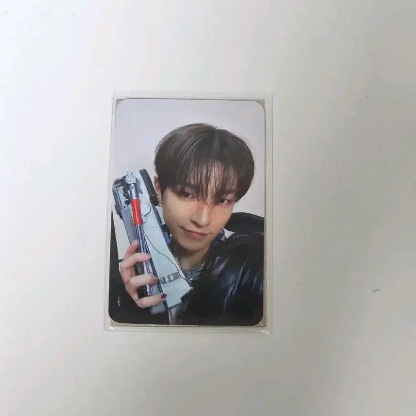 에이티즈 애니티즈 인형 포카 트레져 treasure 홍중