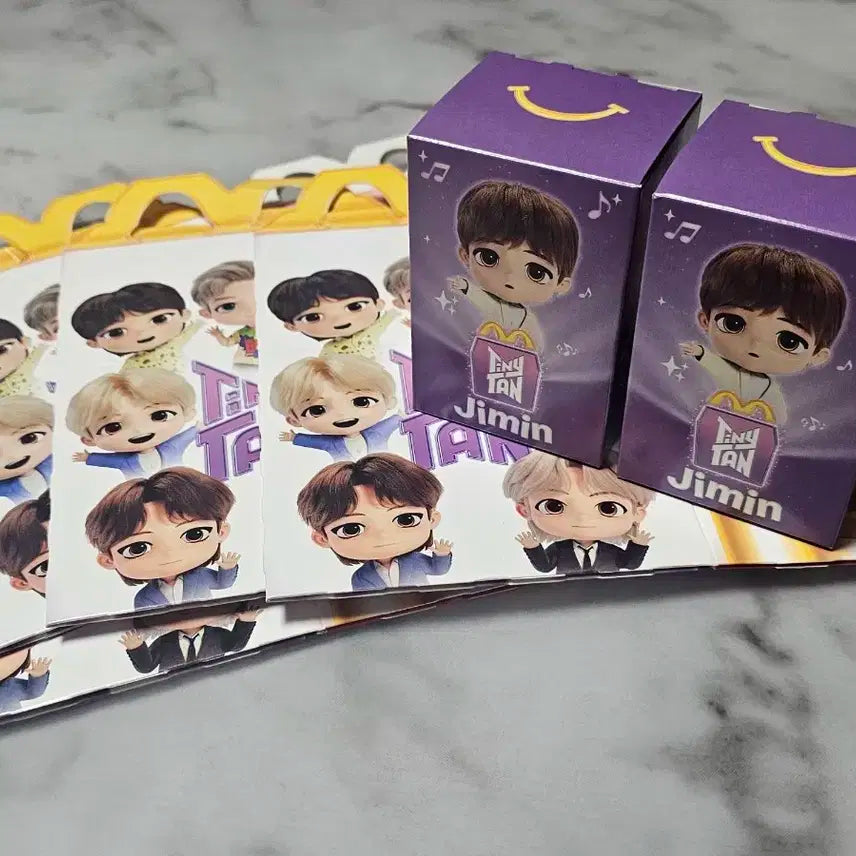 지민 해피밀 피규어