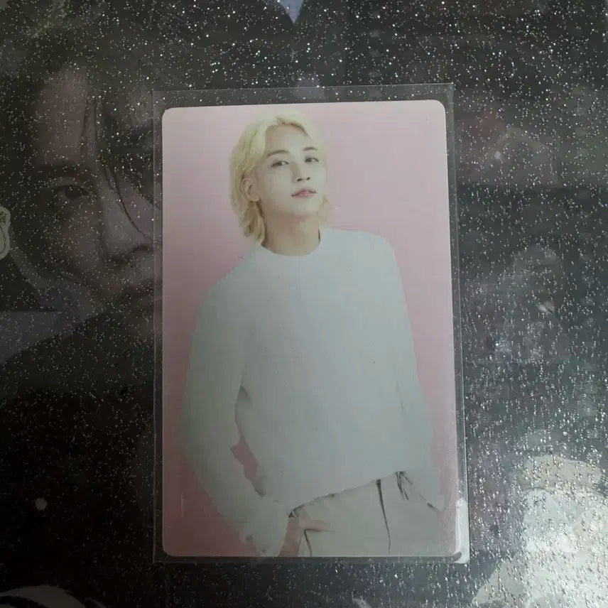 세븐틴 윤정한 카페 인 서울 트레카