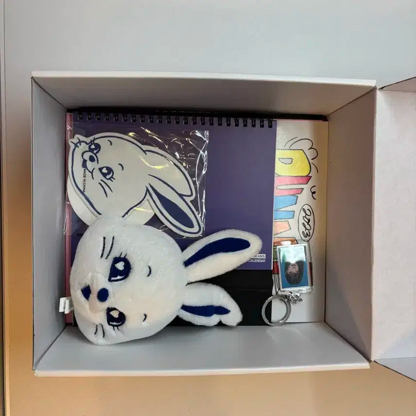 뉴진스 2023 멤버쉽 키트