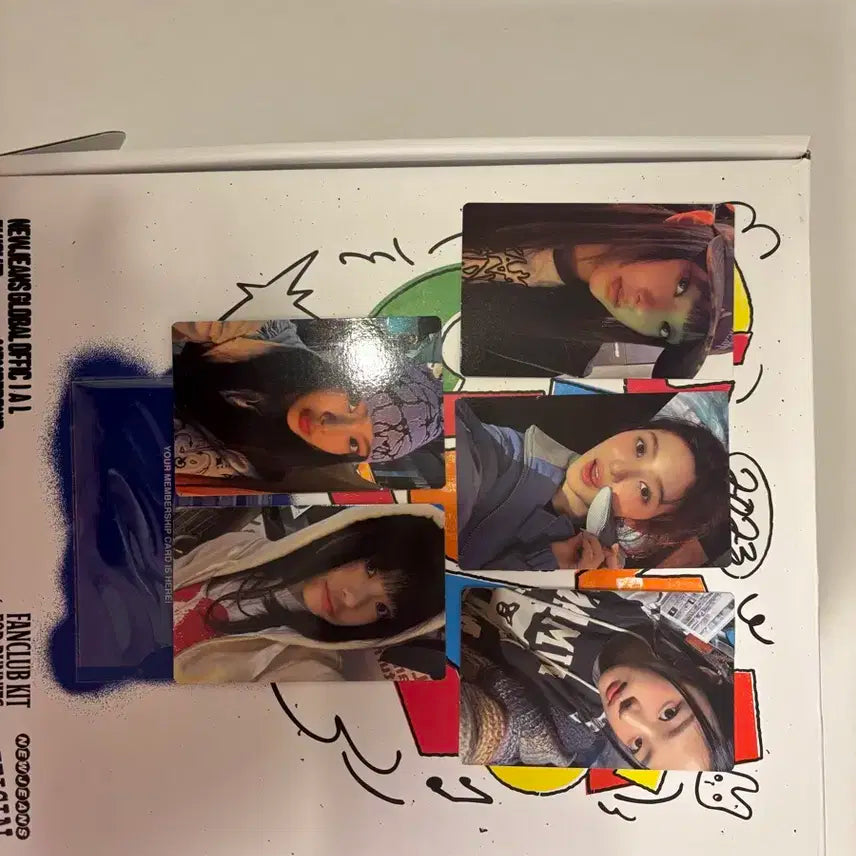 뉴진스 2023 멤버쉽 키트