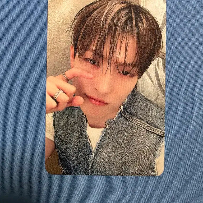 에이티즈 ATEEZ 헬로라이브 항구 포카- 홍중 버전 HONGJOONG