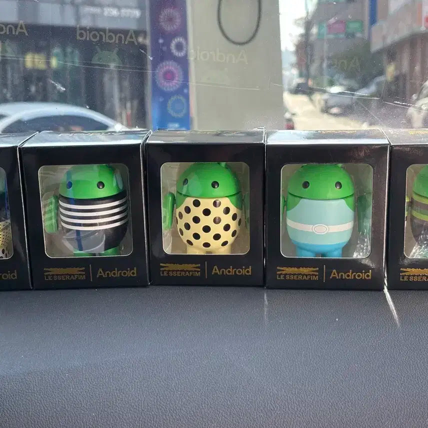르세라핌Android 안드로이드 피규어 일괄