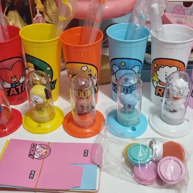 BT21 cgv피규어컵 팝니다