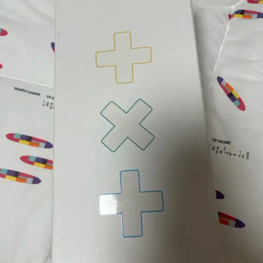 투모로우바이투게더 앨범