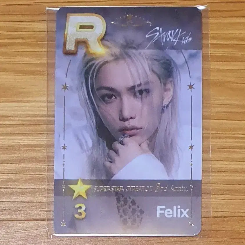 스트레이키즈 스키즈 SKZ  일본한정 슈스제 재팬 3주년 필릭스 용복