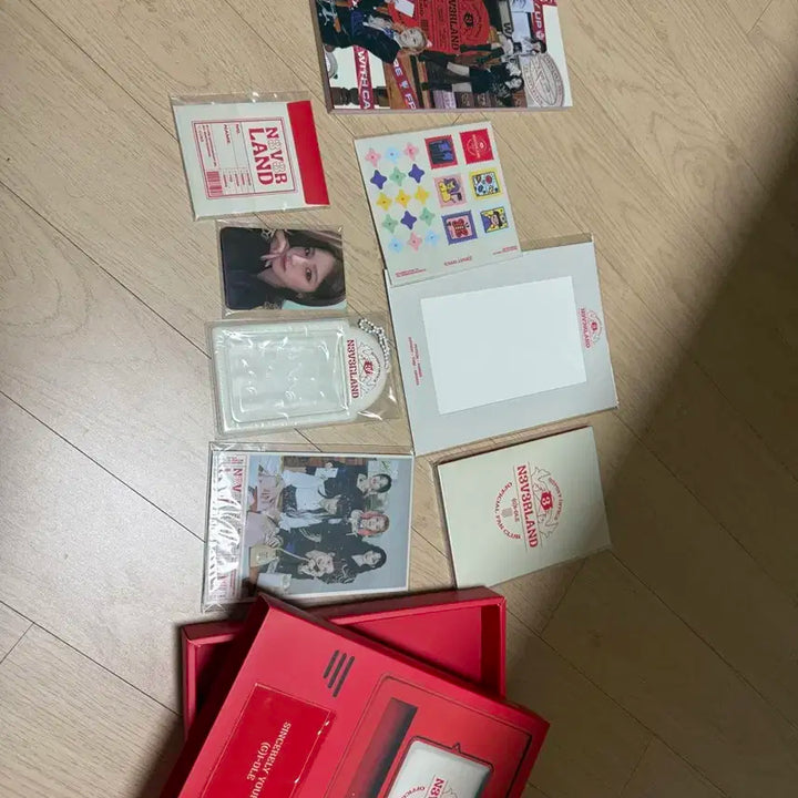 여자아이들 아이들 네버랜드 3기 킷트 단순개봉