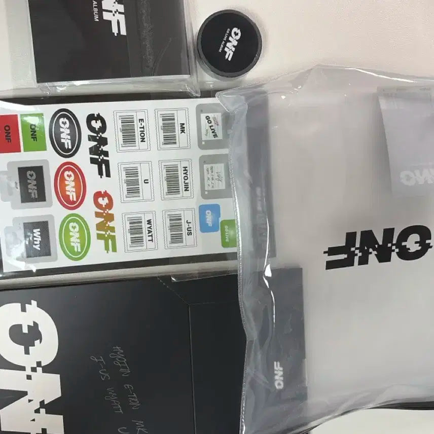 온앤오프 고라이브 굿즈 문구세트