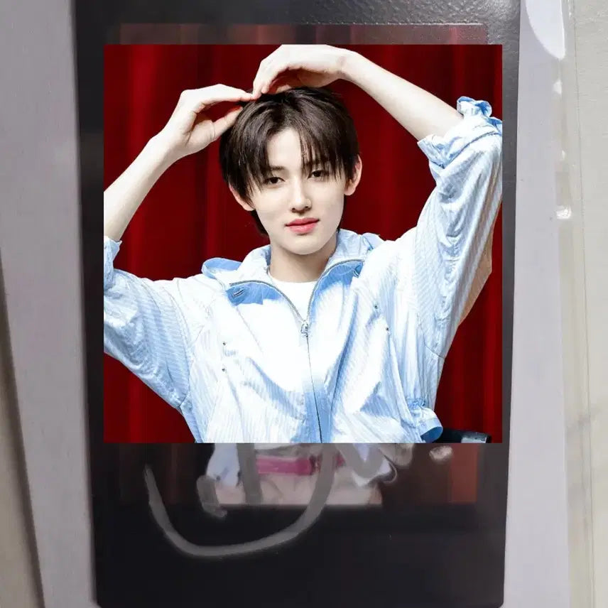 코르티스 성현 싸인폴라로이드 cortis seonghyeon