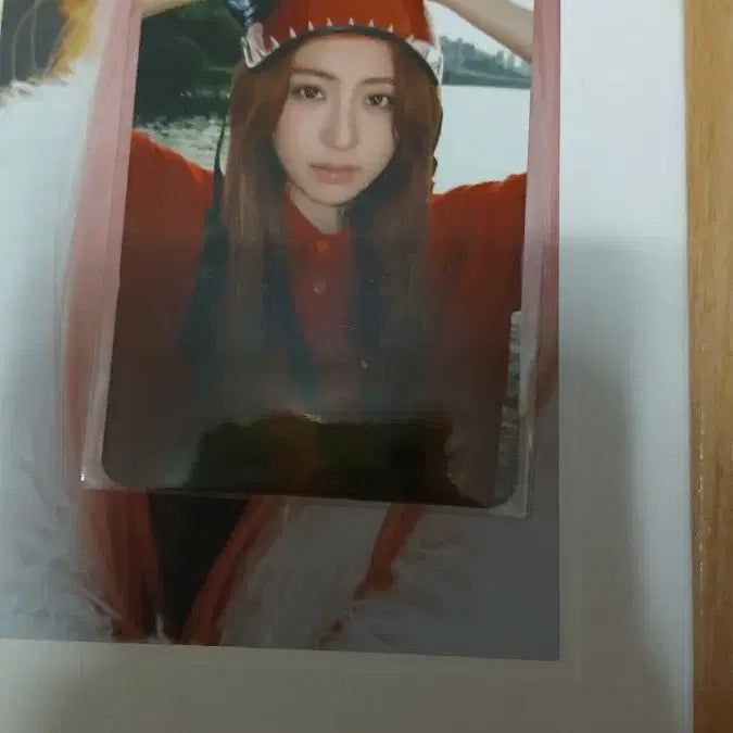 르세라핌 스파게티 사운드웨이브 앨범구매특전  윤진 포카 판매