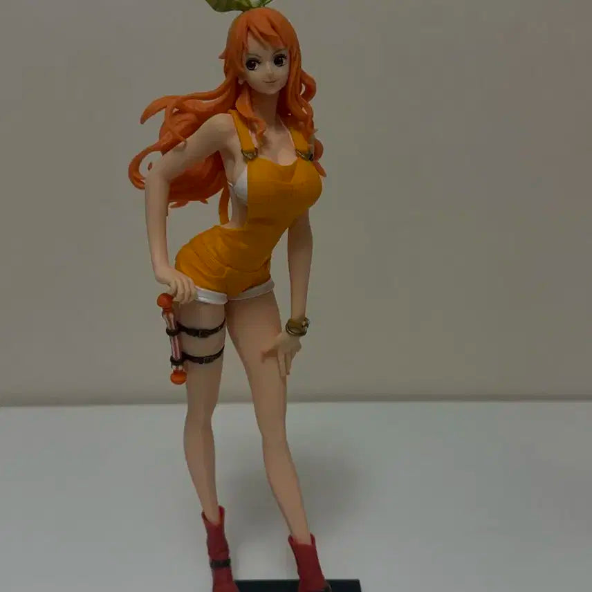 원피스 나미 오렌지 PVC 피규어