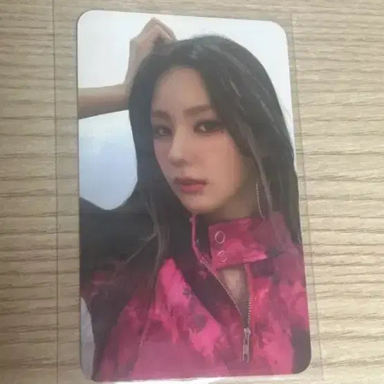 여자아이들 미연 럭키드로우 럭드 조미연 톰보이 아이들미연